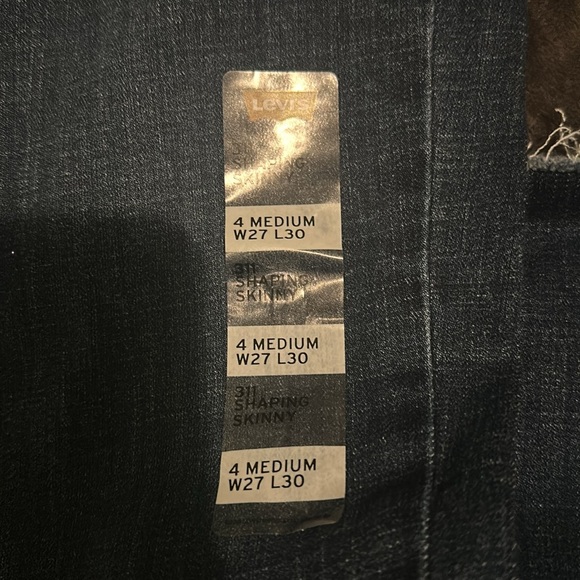 💋Levi’s💋 - Picture 2 of 6